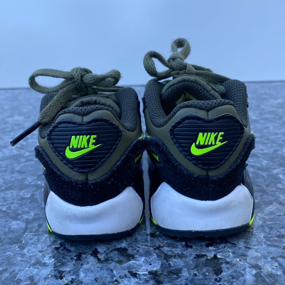 Toddler's Nike Air Max 90 LTR Medium Olive/Volt-Black (DV3609 200) Size 5C. - Picture 6 of 8